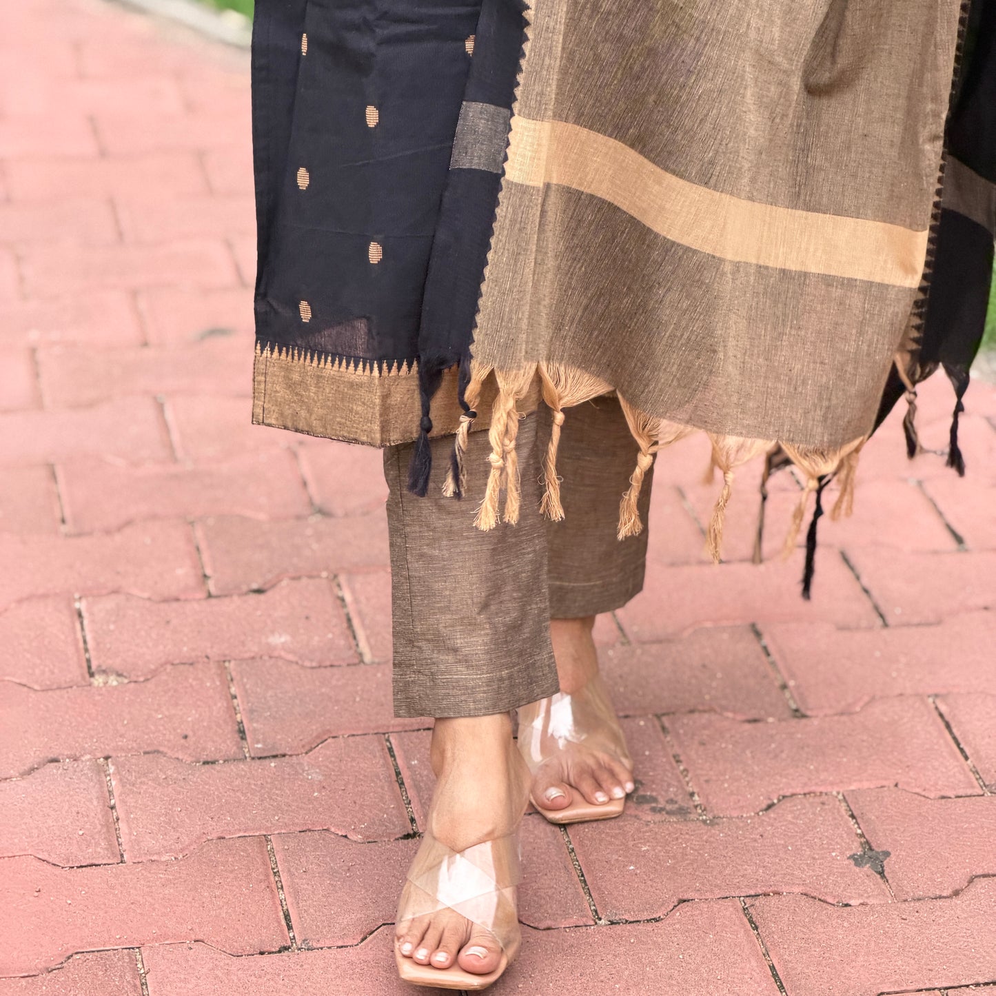 Kaala - Handloom Kurta Set