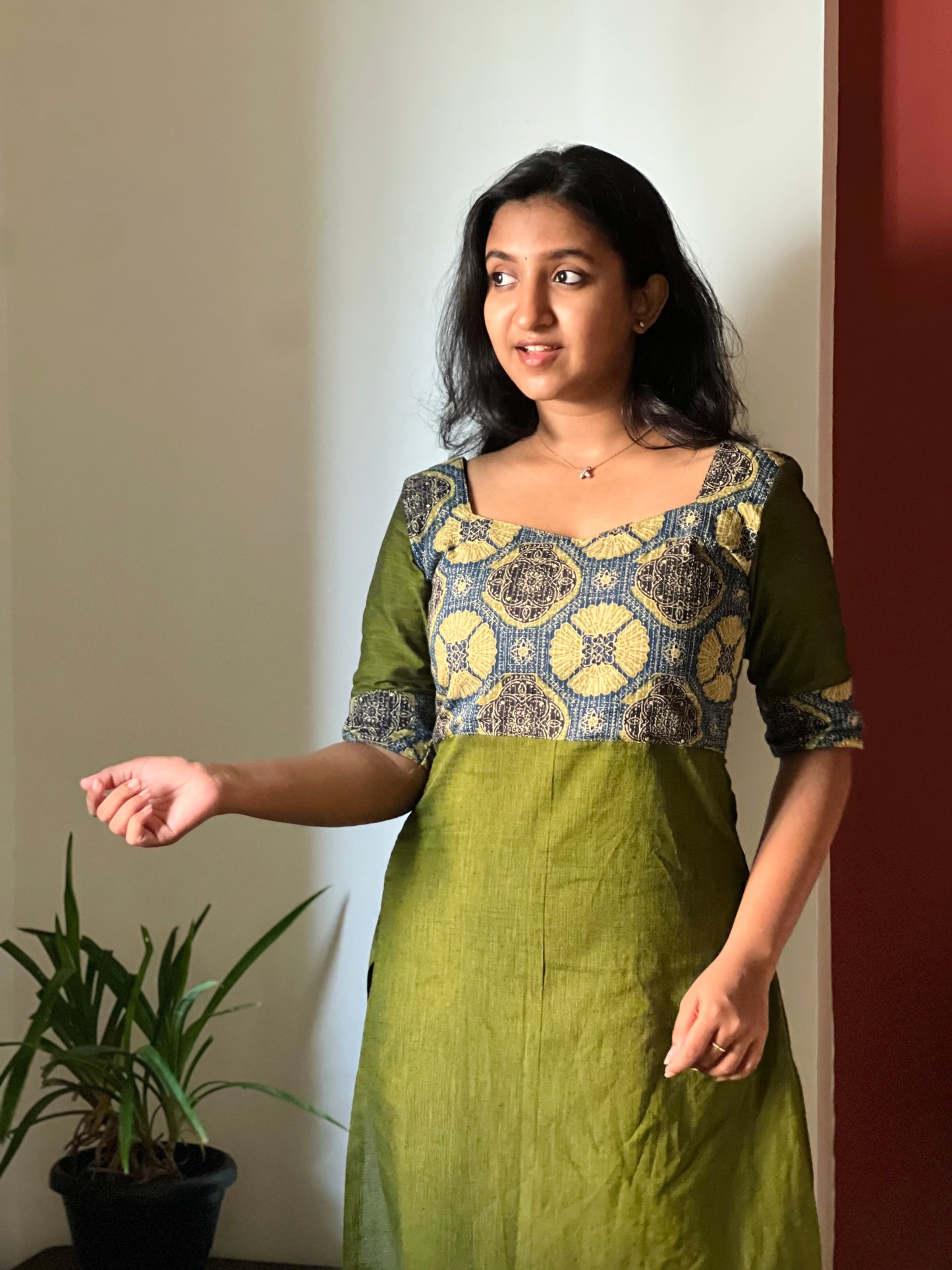Anika - Mangalgiri x Ajrakh Kantha Fusion Kurta