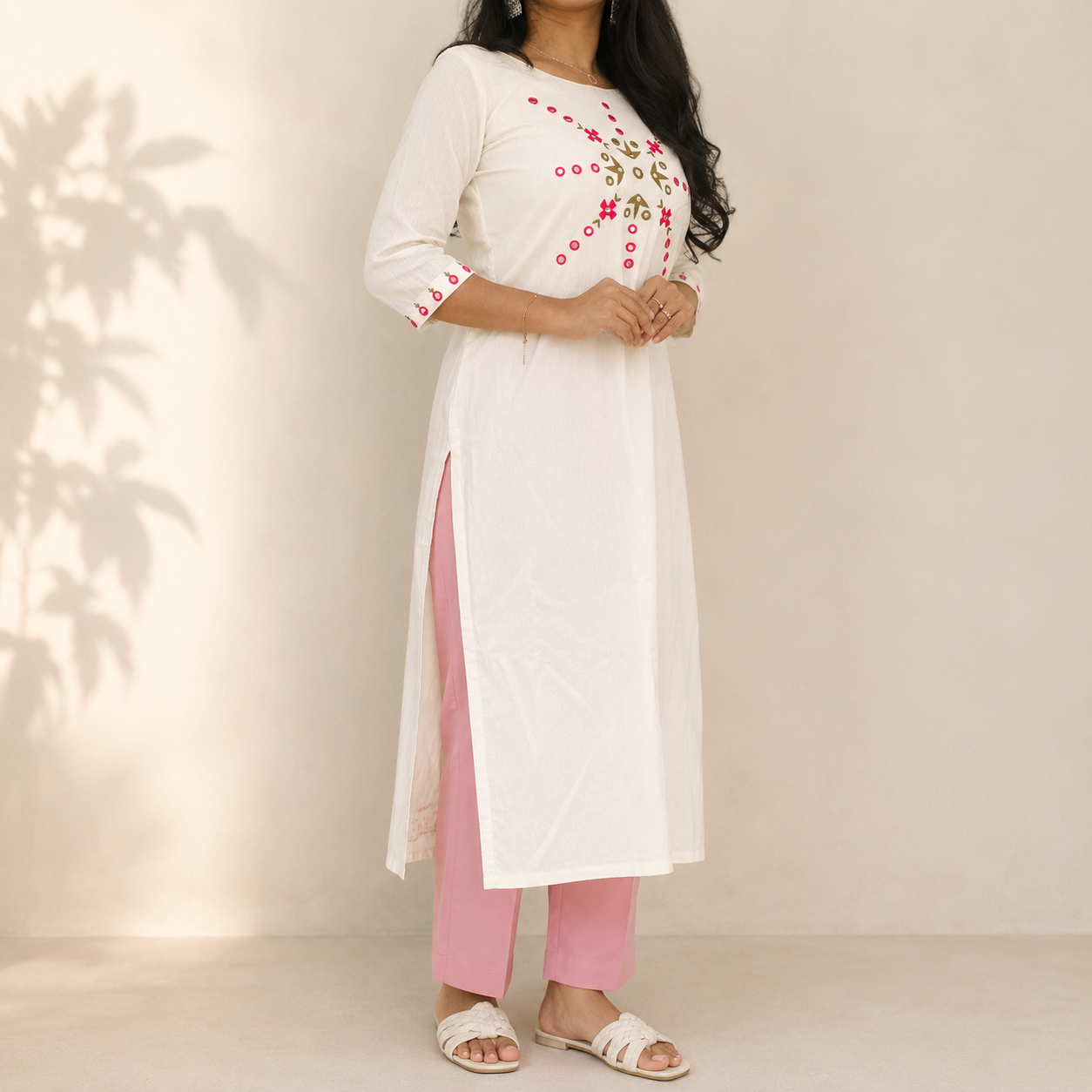 Laya - Embroidered White Straight Kurta