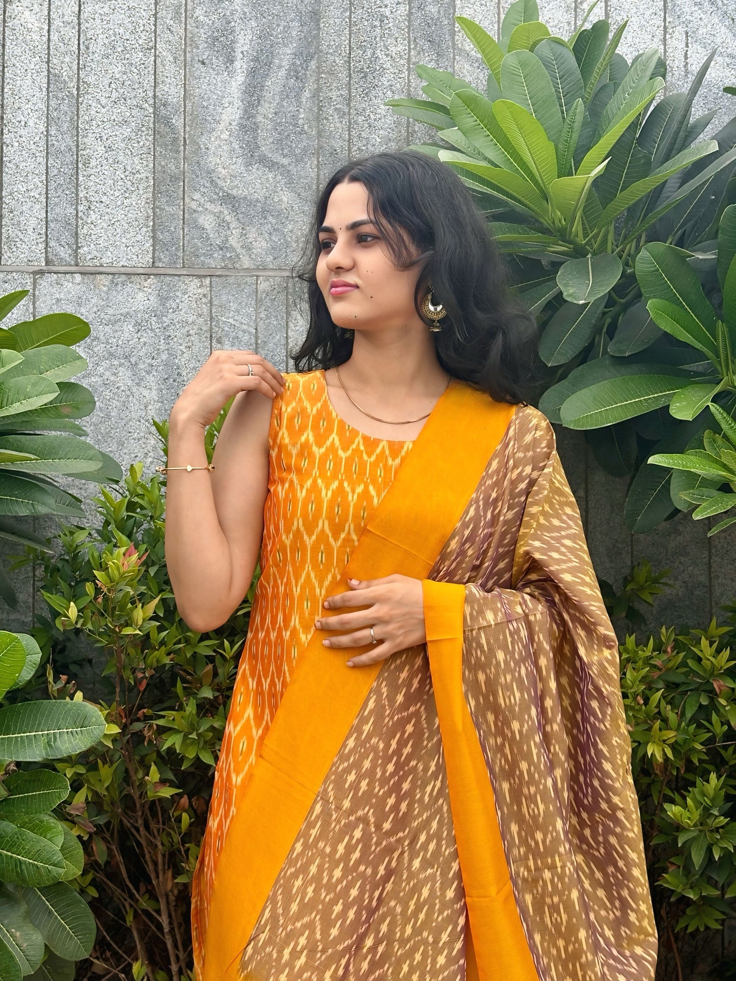 Madhi - Ikkat Kurta and Dupatta Set