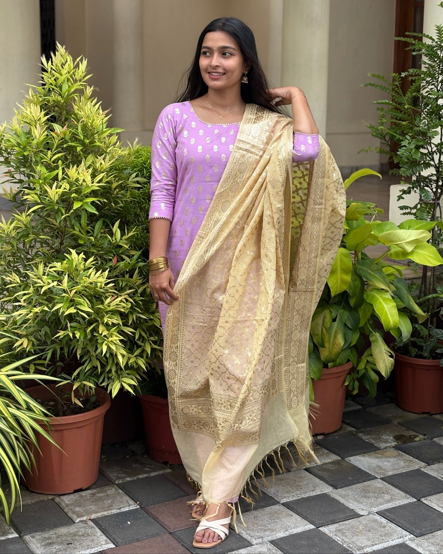 Jhanvi - Banarasi Handloom Silk Cotton Kurta & Dupata Set