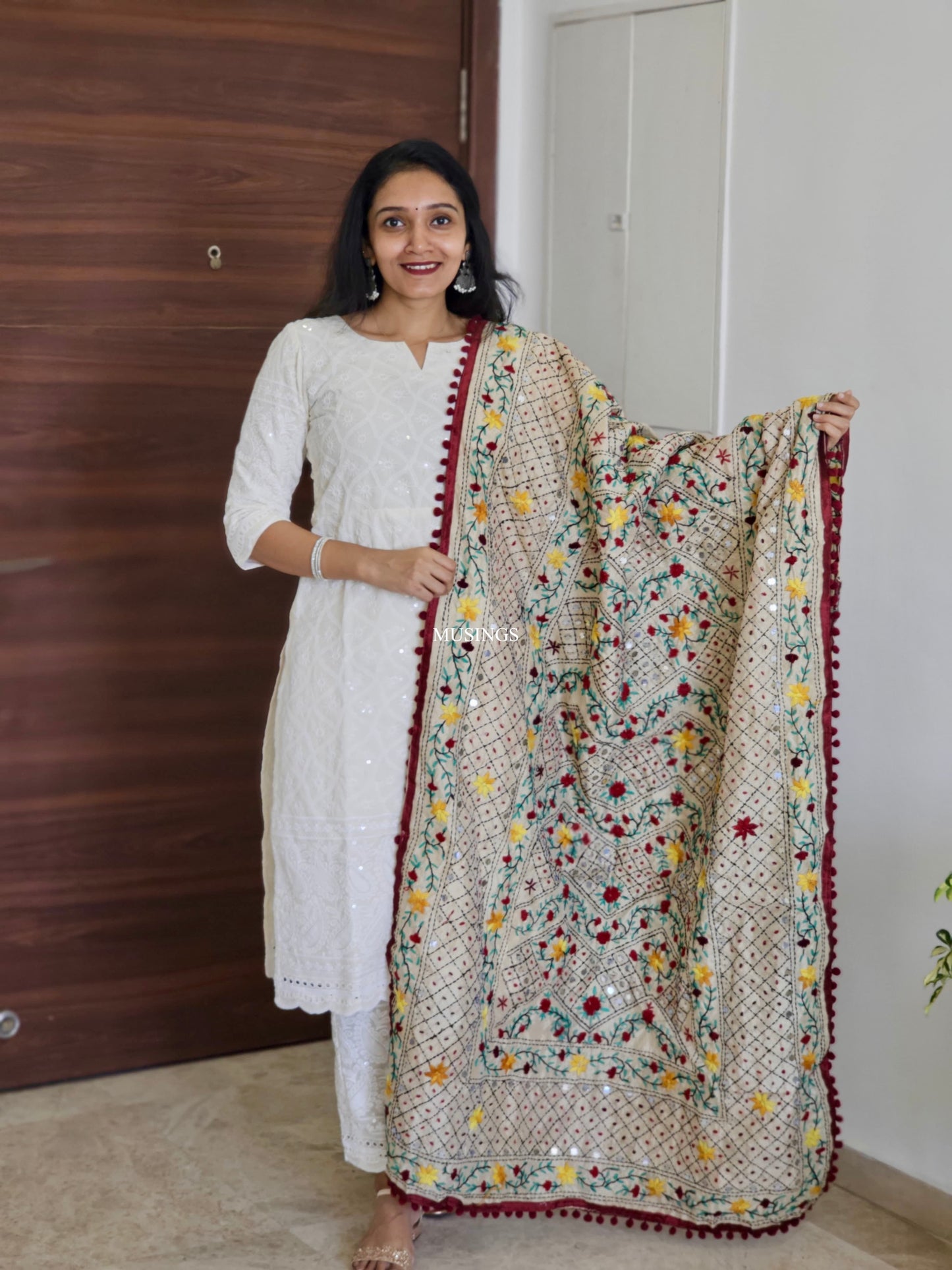 Chandrika - Off White Kurta Set