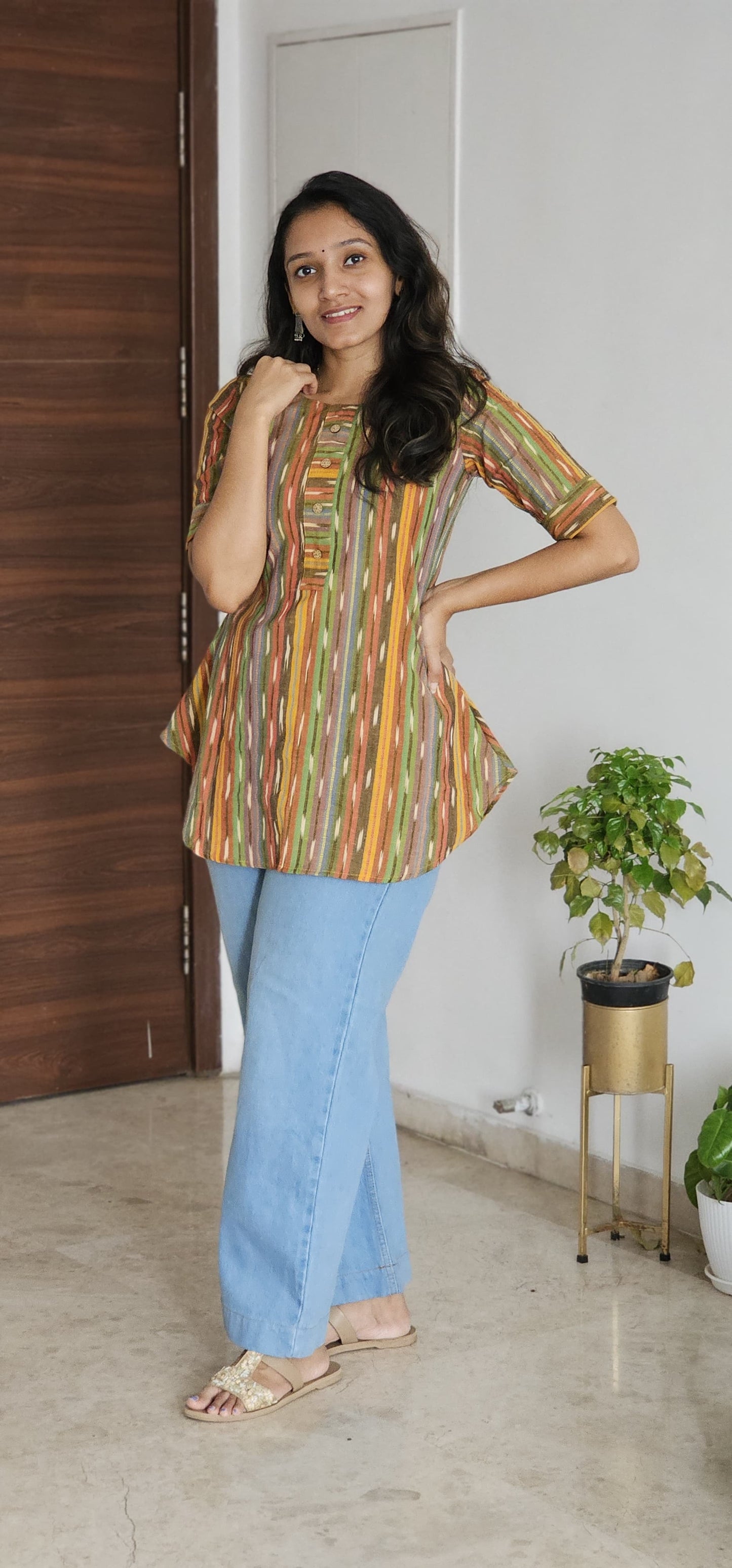 Anvika - Ikkat Classy Short Kurta