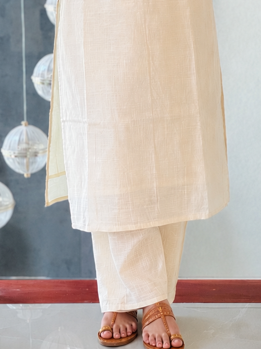 Aadhini - Half White Parallel Pants