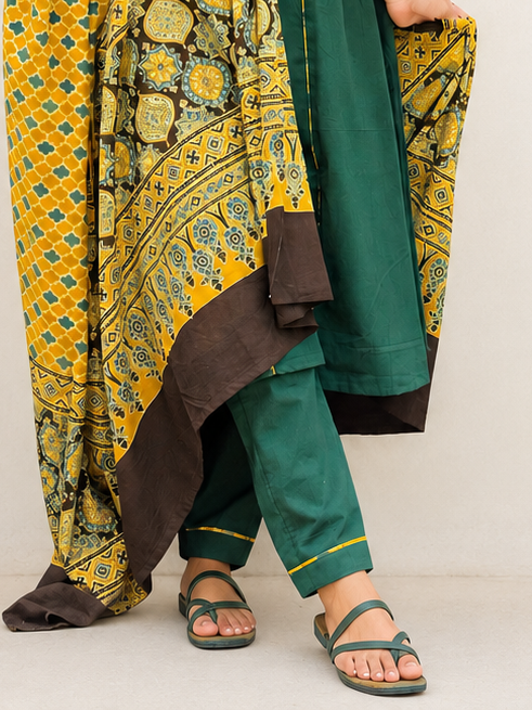 Manam - Cotton Straight Pants