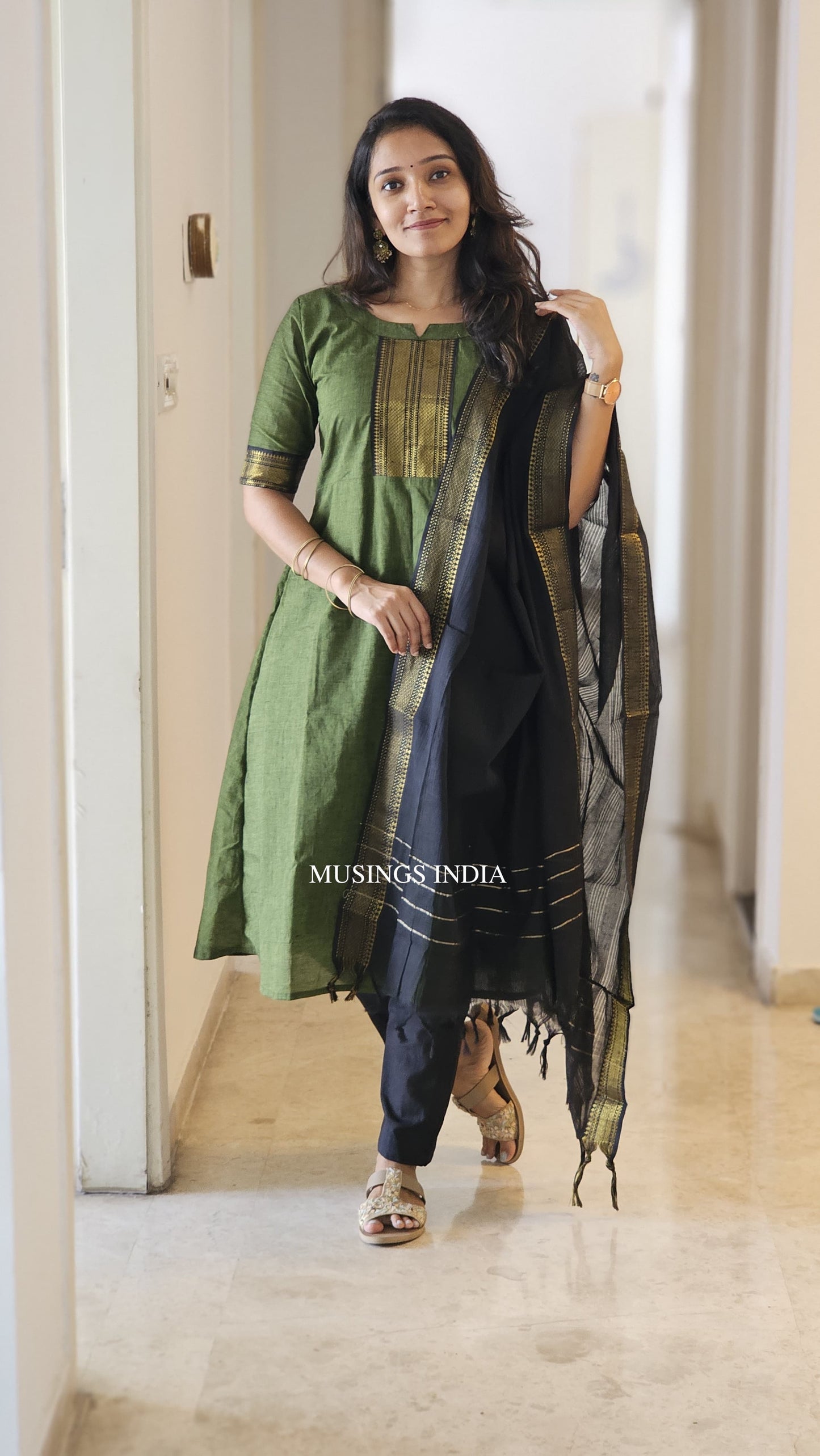 Sundari - Mangalgiri Kurta Set