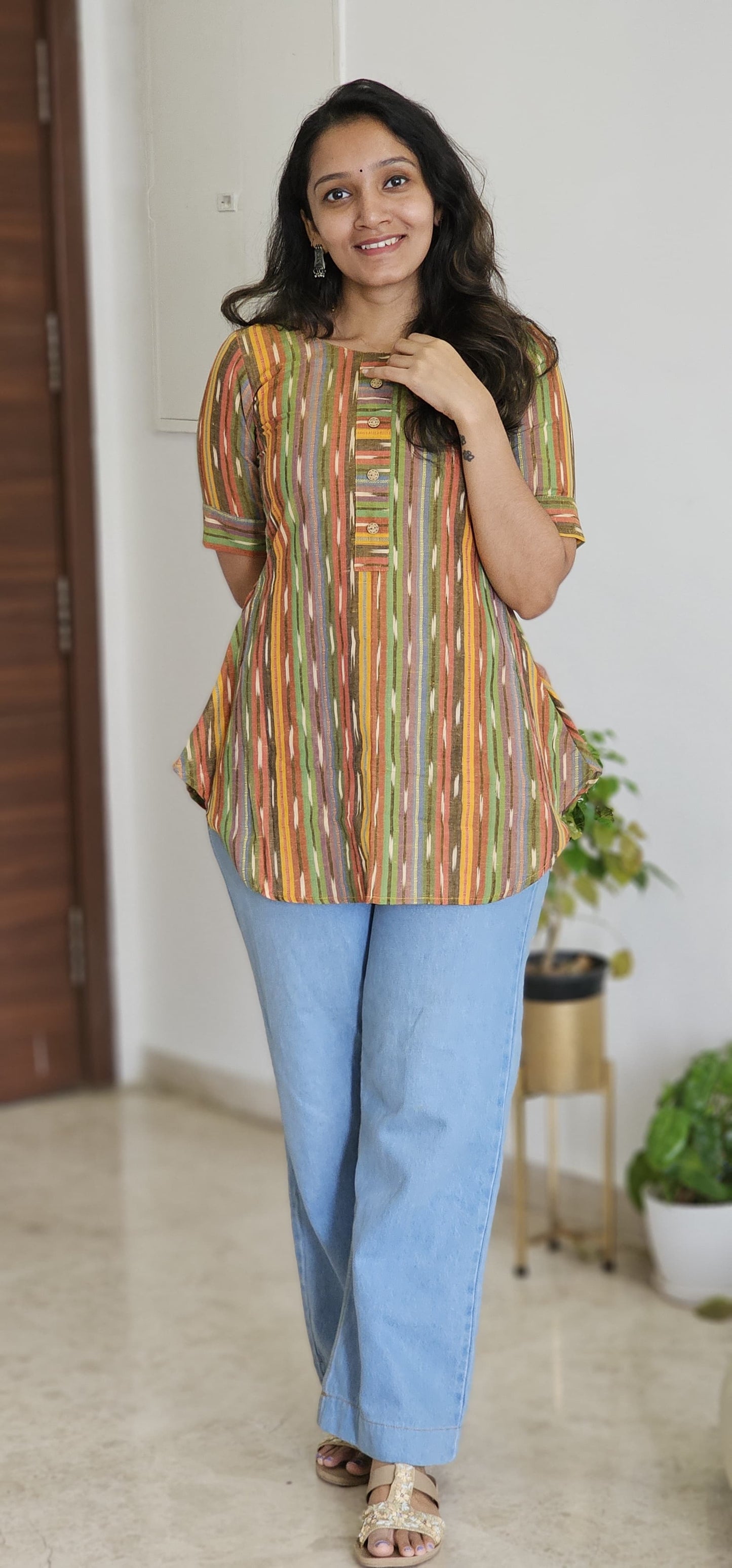 Anvika - Ikkat Classy Short Kurta