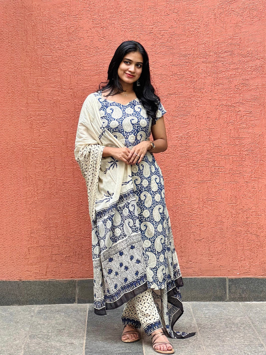 Neelima - Sanganeri Handblock Printed Cotton Kurta Set