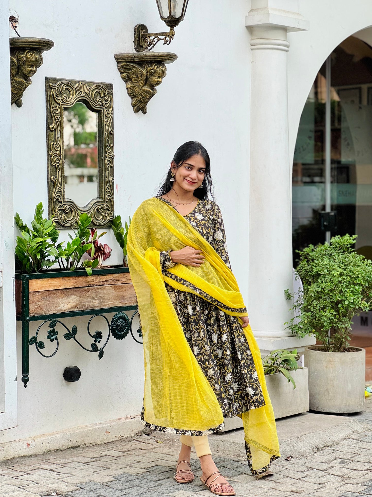 Aarudhra - Sanganeri Block Print Alia Cut Kurta with Kota Patchwork Dupatta