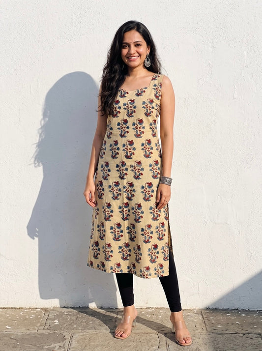 Akriti - Handblock Printed Ajrakh Kurta