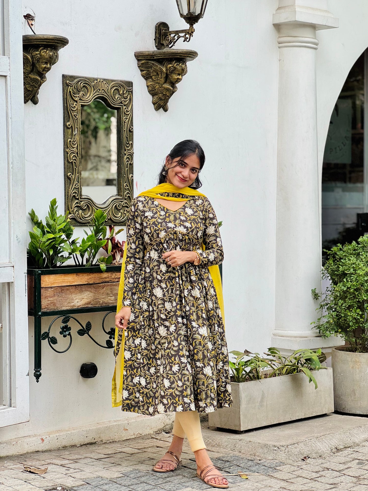 Aarudhra - Sanganeri Block Print Alia Cut Kurta with Kota Patchwork Dupatta