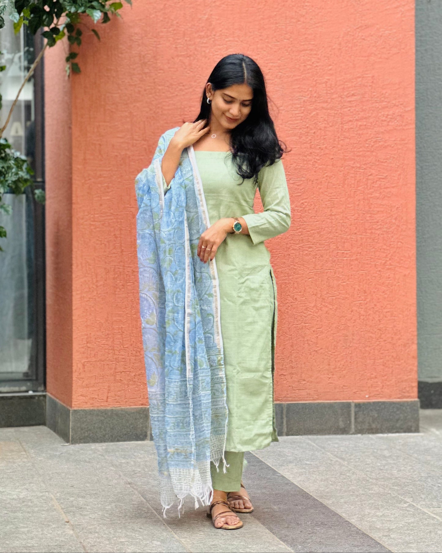 Sindhuja - Slub Cotton Kurta and Sanganeri Handblock Printed Dupatta Set