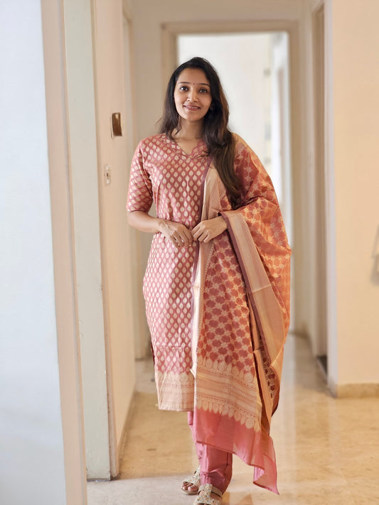 Regina - Banarasi Suit