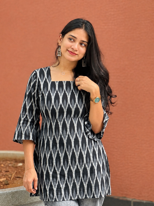 Vasudha - Ikkat Short Kurta