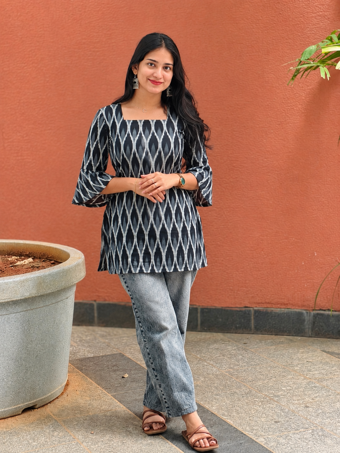 Vasudha - Ikkat Short Kurta