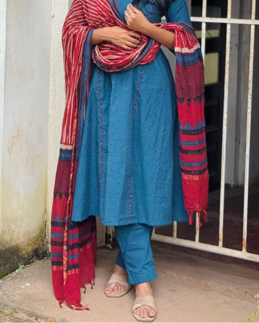 Vaanam - Handloom Straight Pants