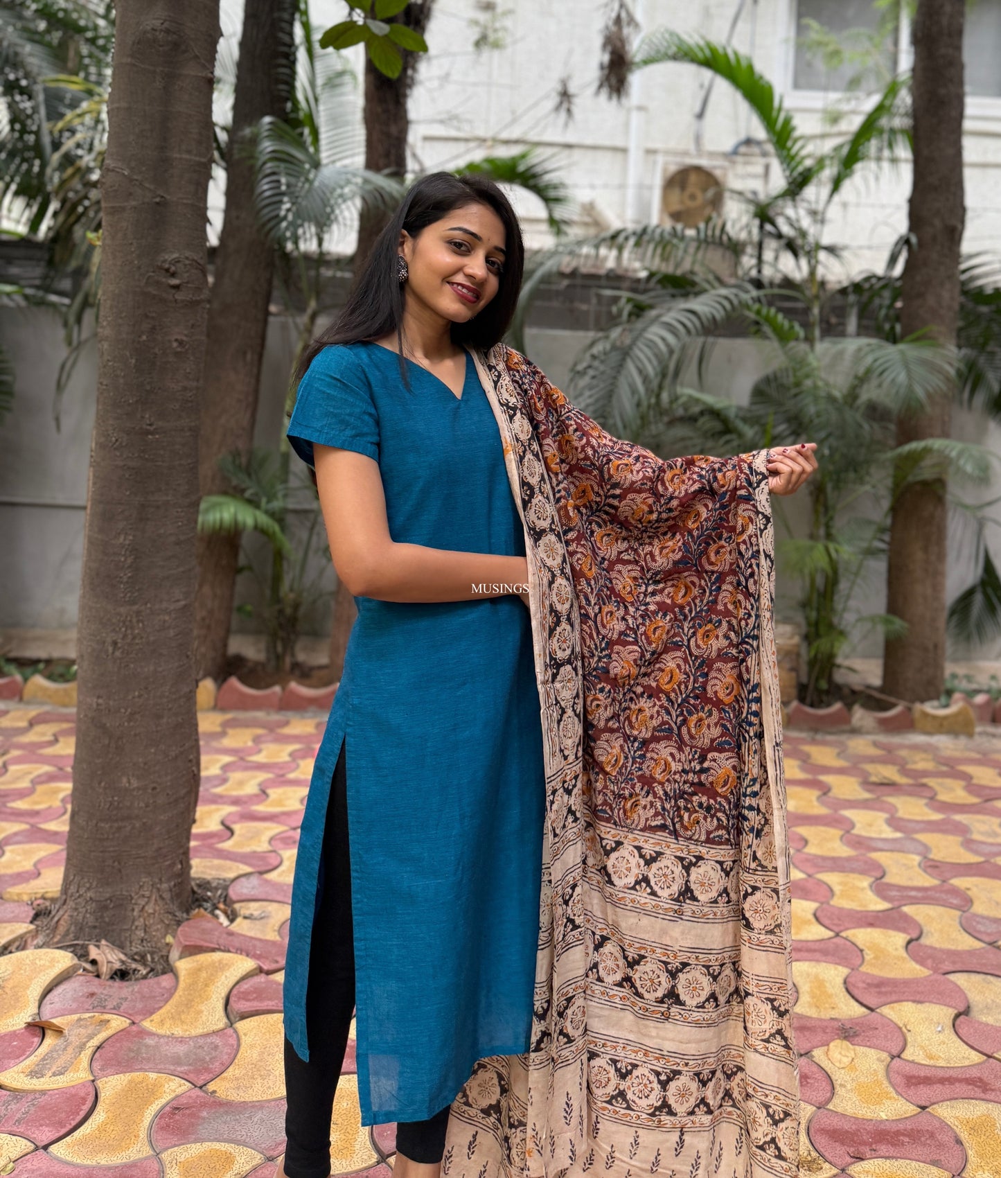 Dakshana - Mangalgiri Kurta x Handblock Printed Kalamkari Dupatta