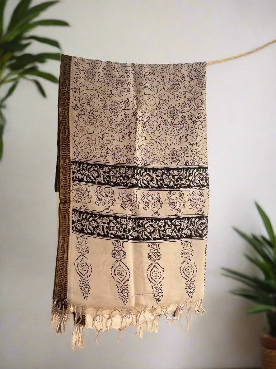 Nazrin - Kalamkari Handblock Printed Silk Dupatta