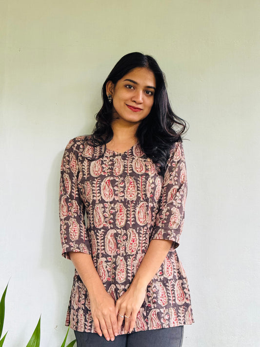 Mythreyi - Kalamkari Handblock Printed Short Kurta
