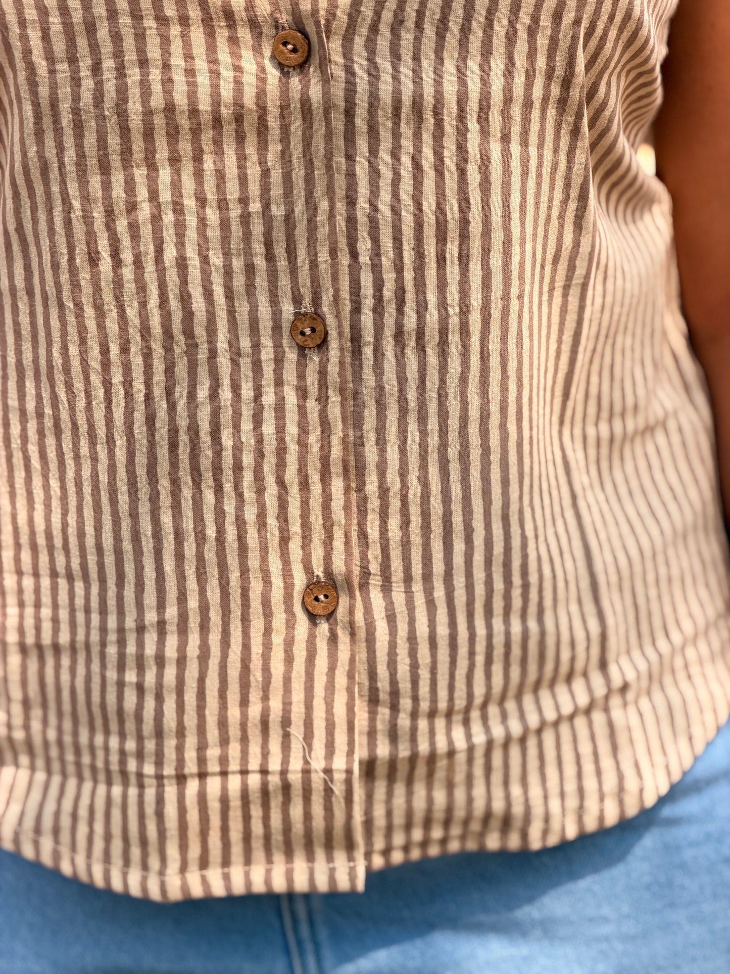 Airah - Handblock Printed Shirt Crop Top