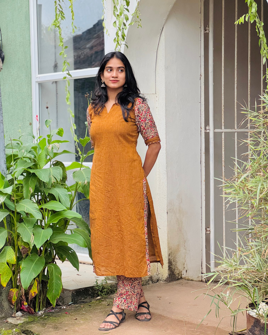 Lakshmi - Mangalgiri x Kalamkari Kurta Set