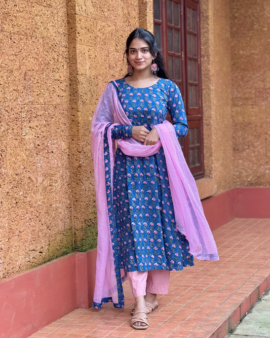 Iyla - Sanganeri Handblock Printed Kurta and Dupatta Set