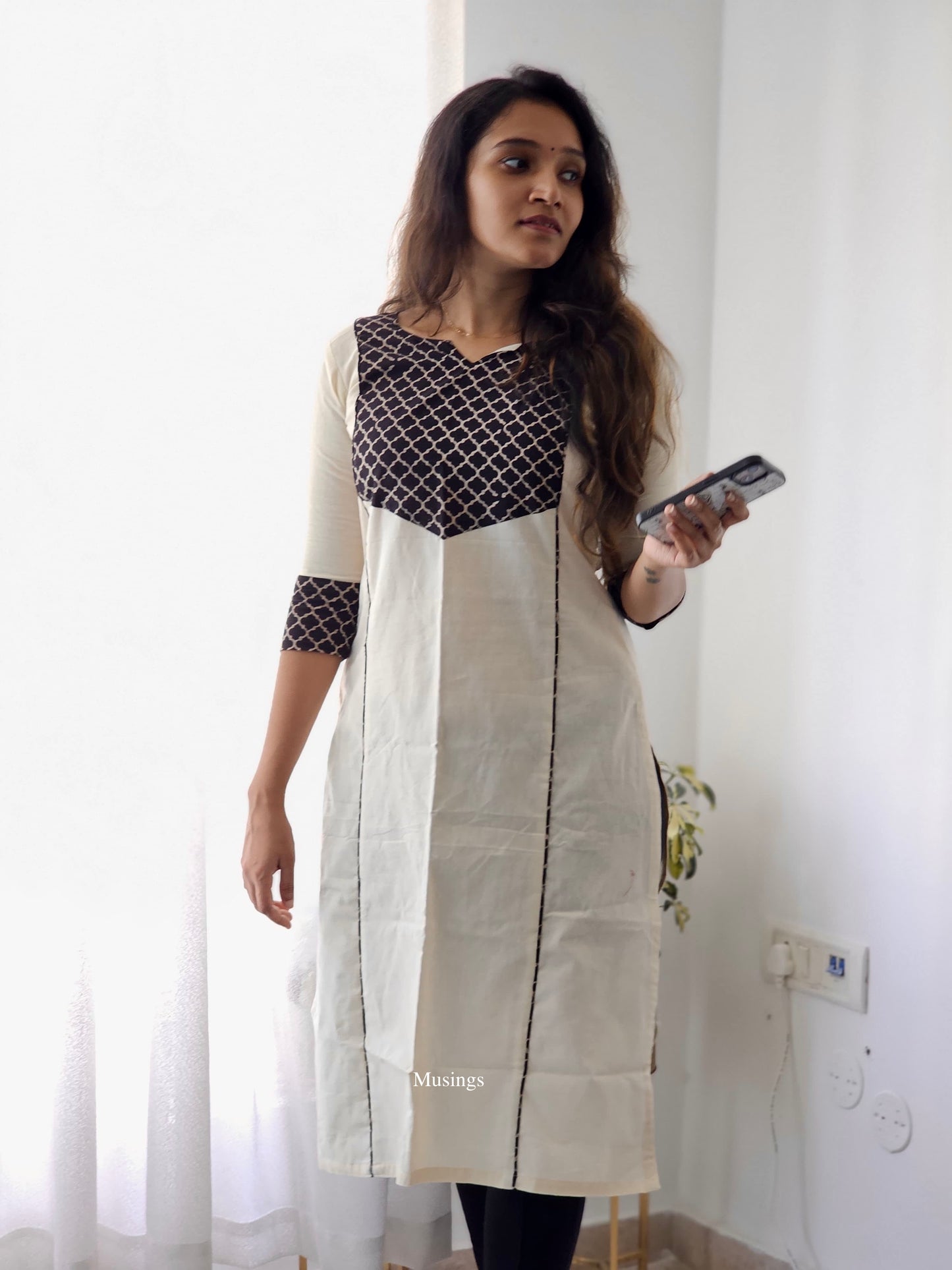 Aambal - Handloom x Ajrakh Patchwork