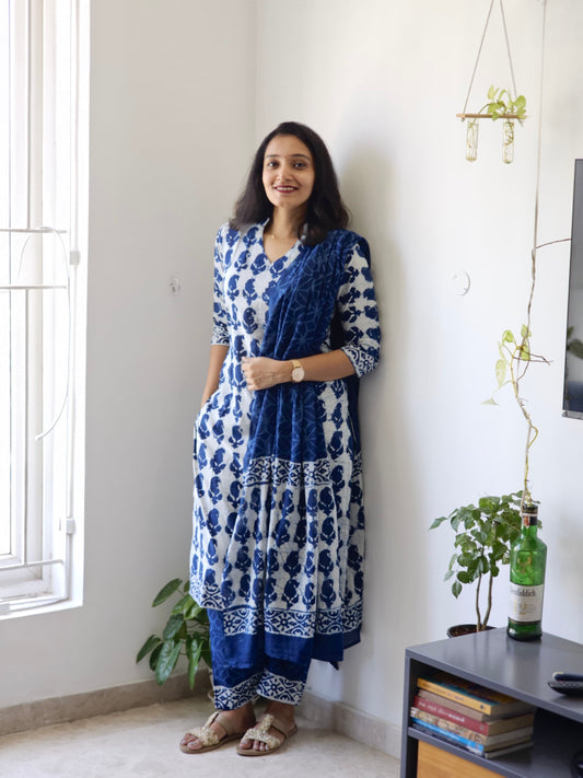 Indigo Krea - Dabu Handblock Printed Kurta Set